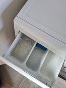 Eco-friendly, ultra-concentrated, hypoallergenic strip of laundry detergent to make your laundry easier, healthier and environmentally friendly! Version Fragrance 64 loads - step 3 tear strip into soap dispenser
