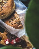 2 reusable but also COMPOSTABLE produce bag to carry your fruits and vegetables directly from the shop to your fridge. Blue trim version.