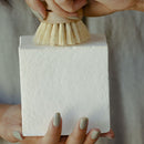 A vegan zero-waste vegan dish block® dish washing soap to cuts stubborn grime and grease, take stains out of laundry, wipe down counters. 638 GR