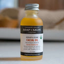 A luxurious blend of organic facial oils and botanicals such as rosehip and sesame formulated for dry or mature skin, improves the appearance of fine lines.