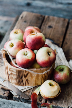 Make your own Apple Cider Vinegar Hair Rinse