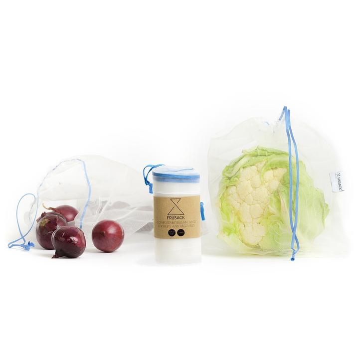 2 reusable but also COMPOSTABLE produce bag to carry your fruits and vegetables directly from the shop to your fridge. Blue trim version.