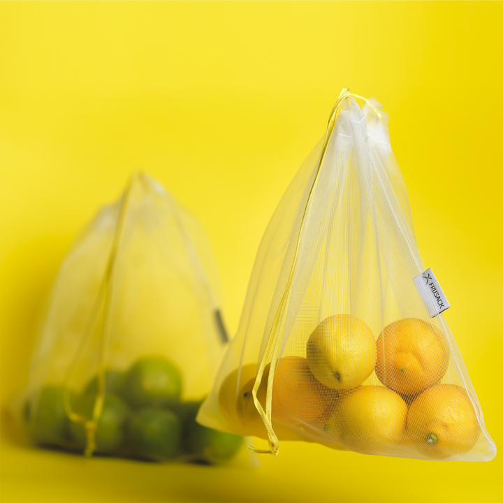 2 reusable but also COMPOSTABLE produce bag to carry your fruits and vegetables directly from the shop to your fridge. Yellow trim version.