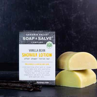 Organic solid shower lotion bar, made with unrefined shea and cocoa butters and infused with loads of organic vanilla beans which help repair skin cell damage. Melts on contact with warm wet skin and has excellent skin softening properties.